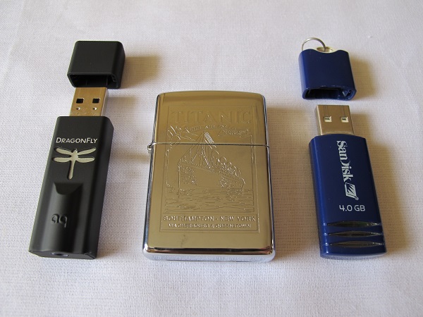 Size-Comparison-AudioQuest-DragonFly-V1.2-USB-DAC-Alongside-A-Zippo-Lighter-And-A-SanDisk-Pen-Drive-Audiopolitan