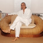 Jacob-George-With-His-Creation-Saadhana-Loudspeakers-Audiopolitan